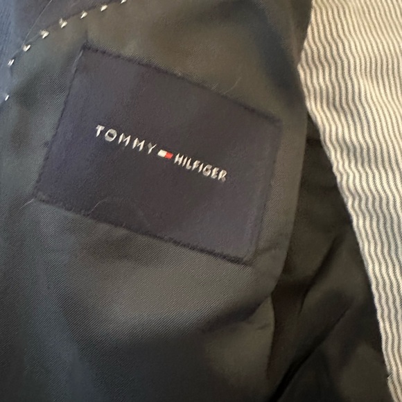 Men’s Suit Tommy Hilfiger, like new, navy pattered - Picture 4 of 5